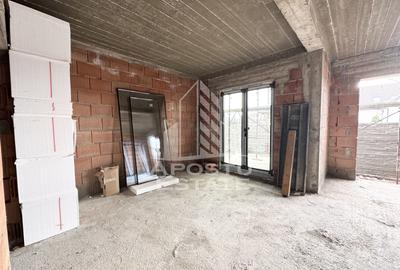 Duplex cu 4 camere, bucatarie separata, toate utilitatile, la asfalt. - 3