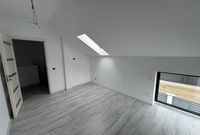 Casa P+M de vanzare in Campineanca (strada asfalata) - 22