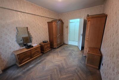 Piata Muncii, 5 minute metrou, chiar pe Basarabia, stradal, vedere spate, - 9