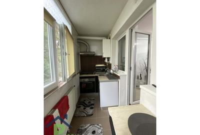 GIURGIULUI, str. Zetarilor, bloc 2018, cf. I, 38 mpu, centrala proprie - 3