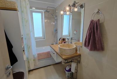Vând apartament cu 2 camere in Giroc - 11