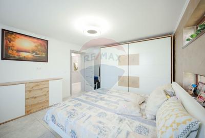 De vânzare casă cu 3 camere, teren 486 mp, în Sânmartin - 7