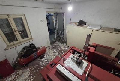 Casa cu spatiu de productie strungarie tratament termic Bd. Jiului - 16