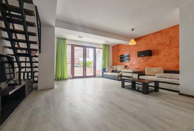 Apartament cu 3 camere semidecomandat, mobilat în Central