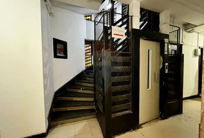 Apartament cu 4 camere și 3 bai, 130 mp, zona ultracentrală Victoriei - 36