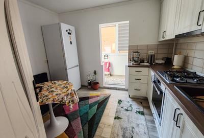 Apartament 2 camere mobilat si utilat zona Tractorul - 5