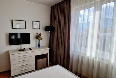 Proprietar - Apartament 2 cam. Lux, Calea Bucuresti, Vedere Munte, AC - 8