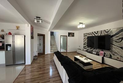 Exclusivitate! Vila P+M, 5 camere, mobilata utilata, Valu lui Traian! - 3