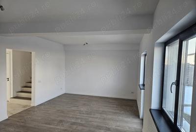 Casa inșiruita P+1E+M - 3