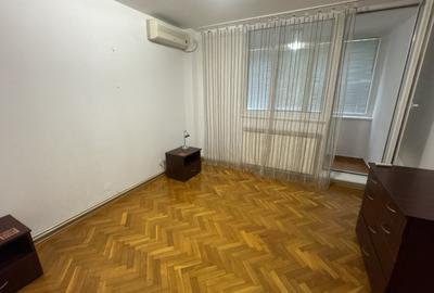 3 camere - Ozana - Titan - Centrala - Parcare - Metrou - Prima chirie - 18
