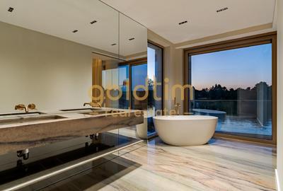 VILA UNICA/ 7 CAMERE CU VEDERE LA LAC/PISCINA INFINITY/DESIGN SPECTACULOS/SNAGOV - 31