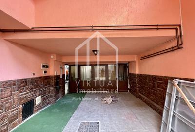 Vila/Pensiune cu 3 corpuri, 34 de camere, sala de fitness - Central - 38