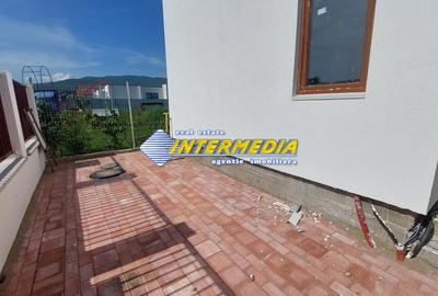 Casă nouă de vînzare P+1 cu 500 mp. Teren Finisata la cheie - 9