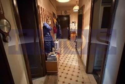 VANZARE 3 CAMERE DECOMANDAT - GARAJ - 16