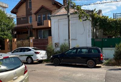 Teren de vanzare in zona premium A1, la 300 de metri de plaja, cu casa din caram - 4