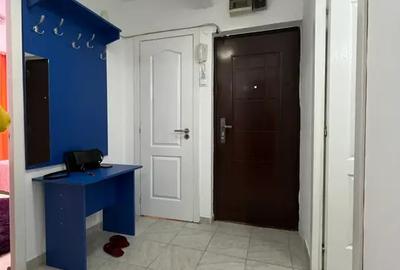 Apartament 2 camere decomandat langa metrou !!! - 2