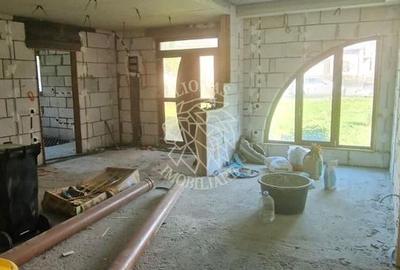 Casa 6 camere 220 mp-teren 973 mp-balcon-garaj-Prundu Bargaului - 3