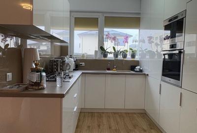 Vila 23 august Otopeni-Tunari, TOATE UTILITATILE, Zona buna 0% comision - 5
