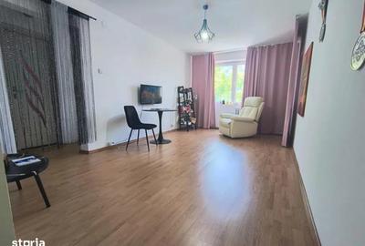 Apartament cu 4 camere decomandat, mobilat în Grivița