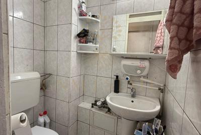 3 Camere Et.1/4 An constructie 1984 Zona Apusului - Metrou Gorjului - 10