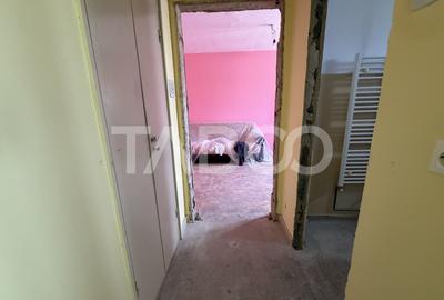 Apartament 2 camere semidecomandat balcon aer conditinat 13 Decembrie - 5