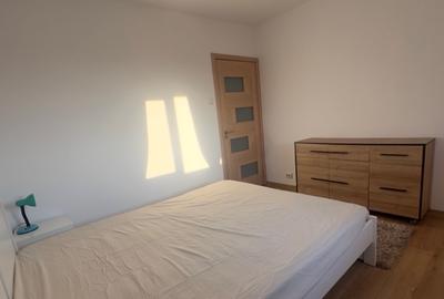 Închiriez apartament cu 2 camere - 4