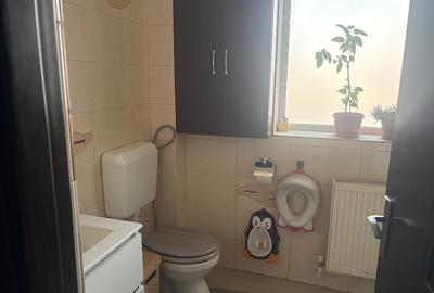 Se vinde ! Apartament cu 2 camere - 2