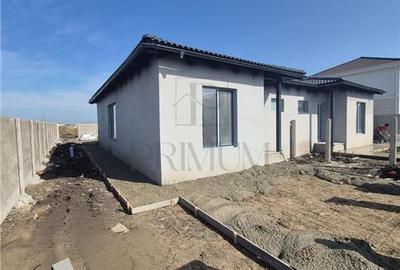 Duplex spatios - toate utilitatile - personalizare interioara - 1