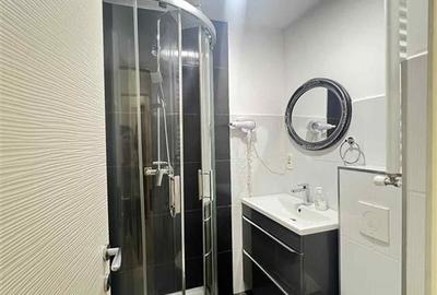 Apartament cu 3 camere Republicii Canal 7 - 9
