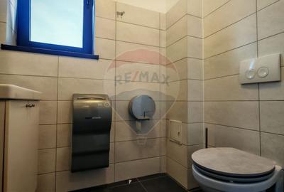 Cladire de birouri de 943.29mp de vânzare în zona Hipodrom 1 - 5
