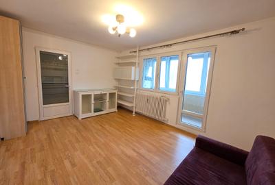 Apartament cu 3 camere decomandat, mobilat în Nicolae Grigorescu