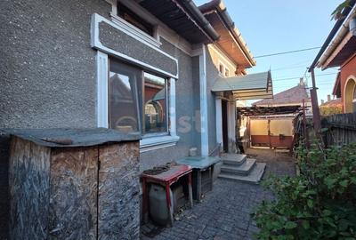 Vânzare casă 2 camere + curte, zonă de case – Stadion 1 Mai - 2