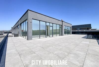 Apartament cu 3 camere semidecomandat în Sopor