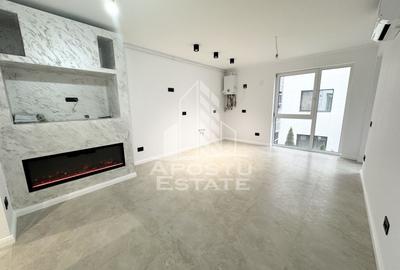Apartament cu 3 camere semidecomandat în Giroc