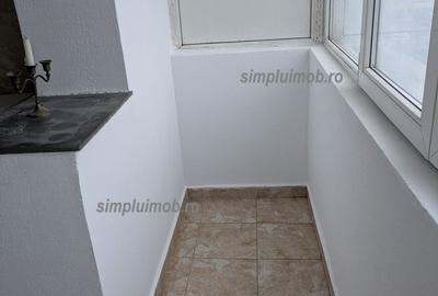 Decomandat Bloc 1984 Metrou Dristor Sector 3 - 4