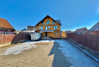 Vila \ pretabila activitate turistica \ Cristian \ Sibiu - 1