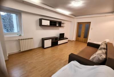 Închiriez apartament 2 camere, Nerva Traian, spațios - 1