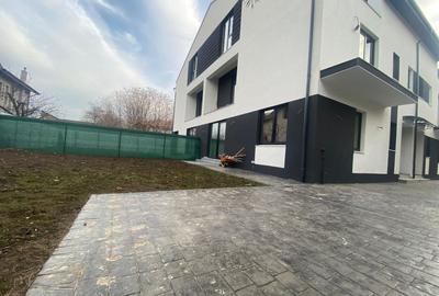 Vila duplex  Militari zona Pacii comision 0 % - 3