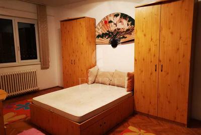 Apartament o camera în zona Gruia - 6