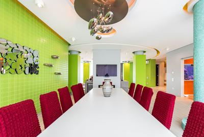 Vila, design ambitios, spatii luminoase in conexiune cu natura - 10