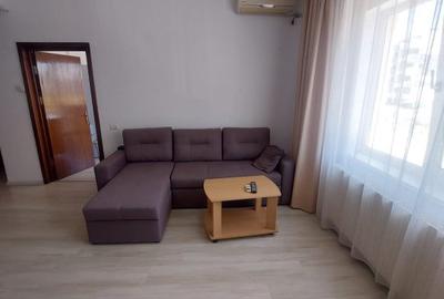 Mamaia Nord - apartament cu 3 camere, 2 bai, 2 balcoane si loc de parcare