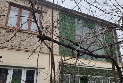 Zona Grivitei-Pta Mare Vila P+1, 6 camere, 2 bai teren 242mp deschidere 10 m la - 1