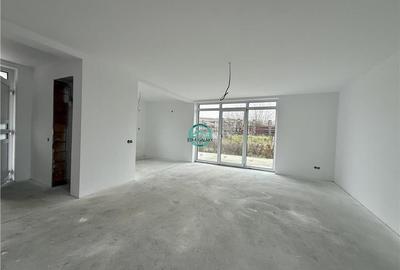 Casa cu 4 camere de vanzare de 130 mp utili, si teren 350 mp, str. Voinicenilor - 3
