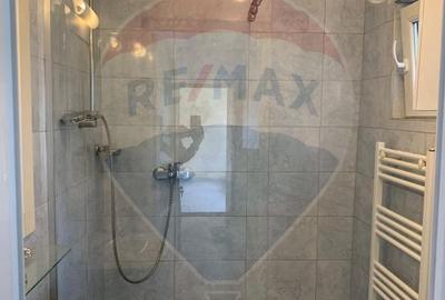 Apartament de vânzare cu două camere, pe strada Ploiești - 7