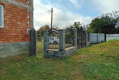 De vanzare casa in rosu cost 2014 pe 2 nivele 2x260mp +mansarda terem 1200mp - 5
