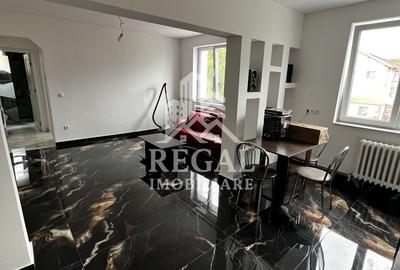 Apartament de inchiriat - zona Teatru - etaj 2/2 - 2