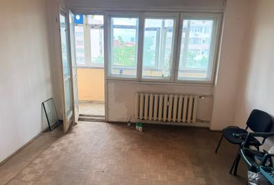 Apartament 3 camere 5/8 la 2 minute de Crangasi - 3