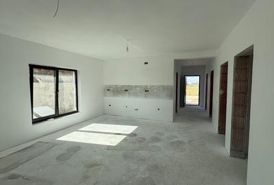 Casa noua parter cu PANOURI FOTOVOLTAICE, teren 553 mp - 12