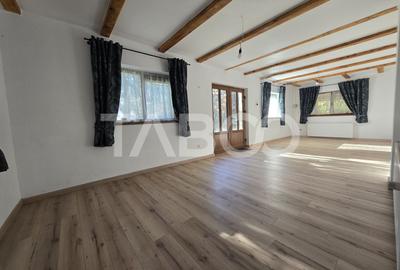 Casa de vacanta noua de vanzare 278 mp curte 855mp Valea Avrigului - 6