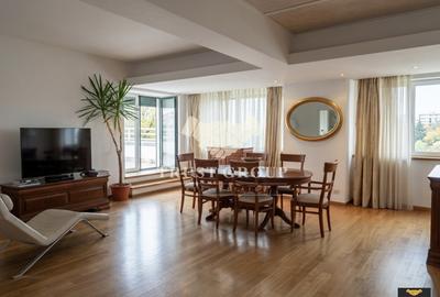 Apartament cu 5 camere decomandat în Grădina Icoanei